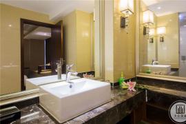 济南别墅装修浴室装修中，浴室柜有哪些常见材质选择？