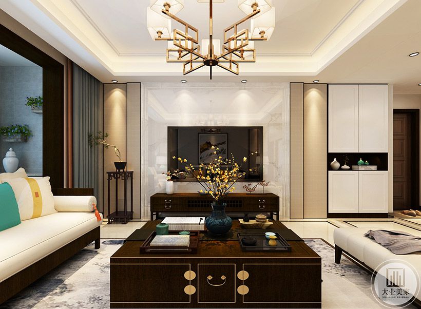 客厅 传统中式家具与金属装饰相结合，提升整体的层次与质感